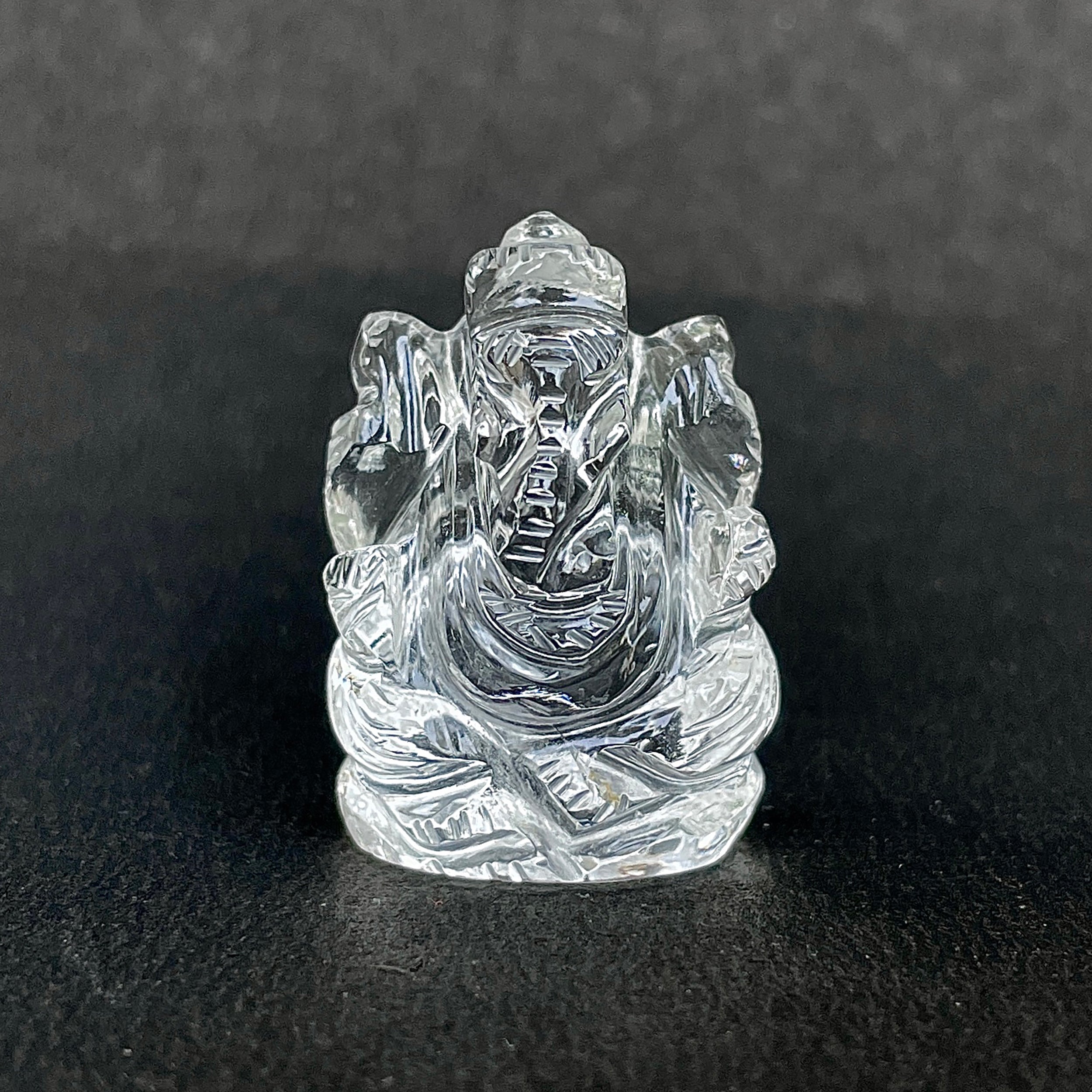 รูปเคารพพระพิฆเนศคริสตัลควอตซ์ 89.5 กะรัต สูง 3 ซม.(CST-MRT-84.)