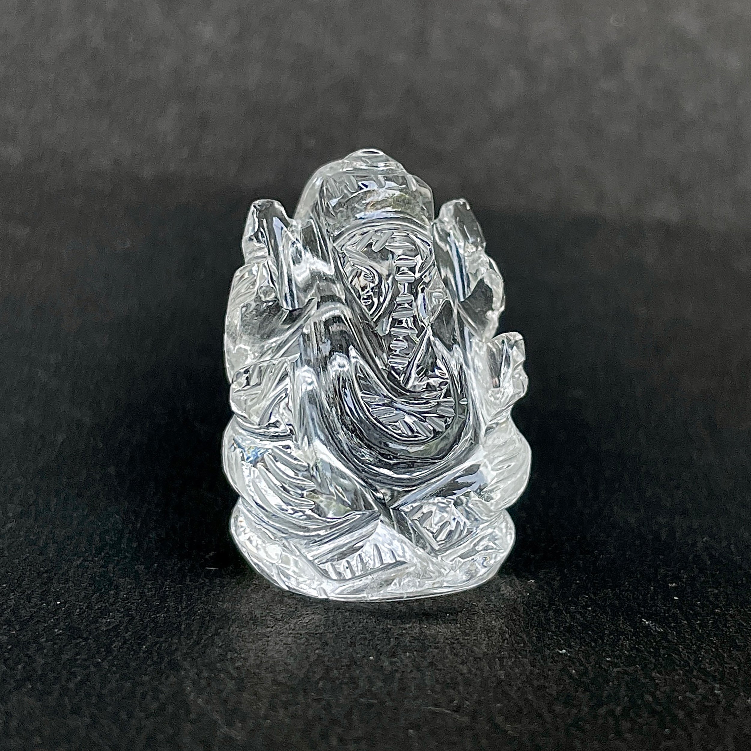 รูปเคารพพระพิฆเนศคริสตัลควอตซ์ 87.5 กะรัต สูง 3 ซม.(CST-MRT-85.)