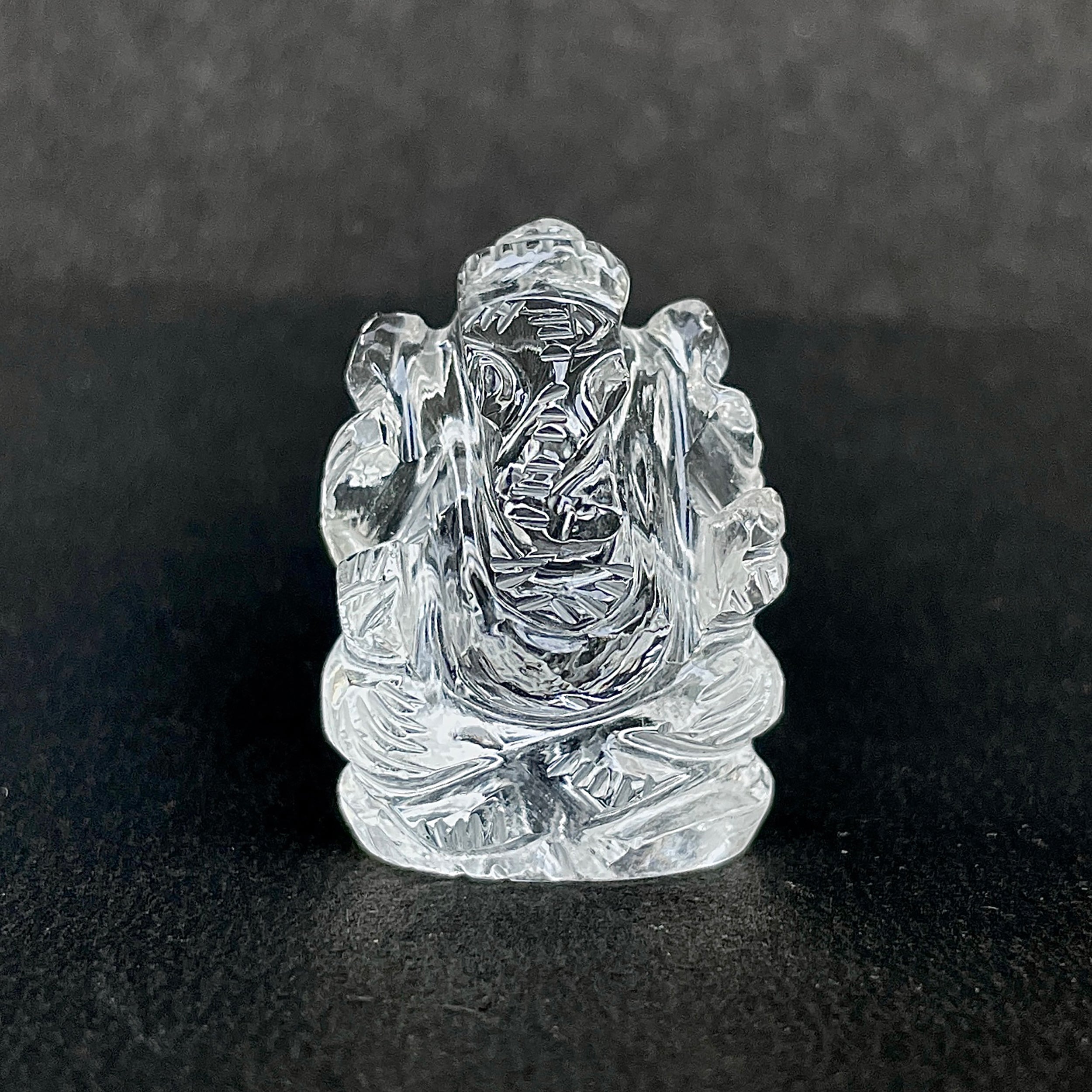 รูปเคารพพระพิฆเนศคริสตัลควอตซ์ 100.5 กะรัต สูง 3 ซม.(CST-MRT-86.)