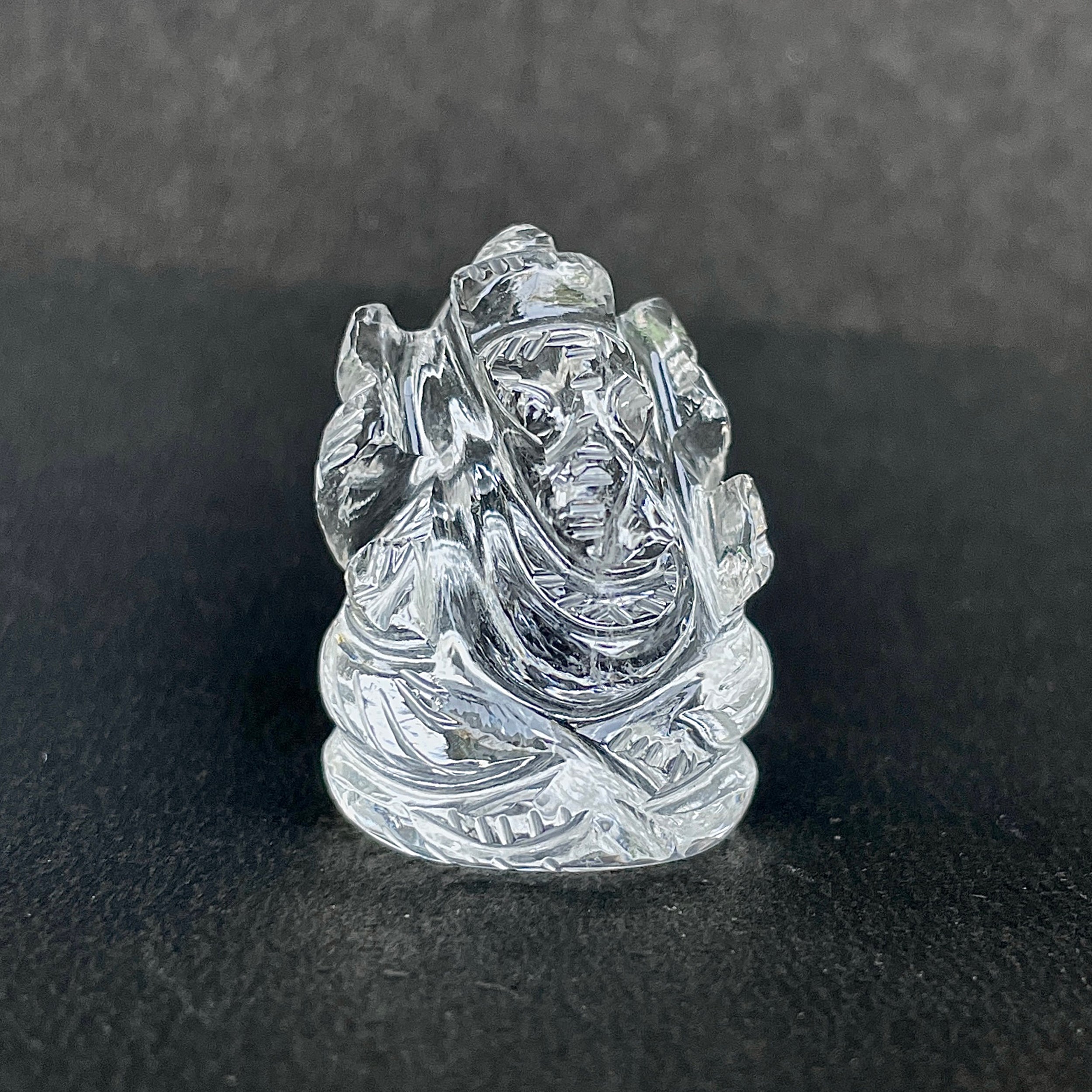 Crystal Quartz Ganesha Idol 100 Carat Idol Height-3 CM-(CST-MRT-87.)