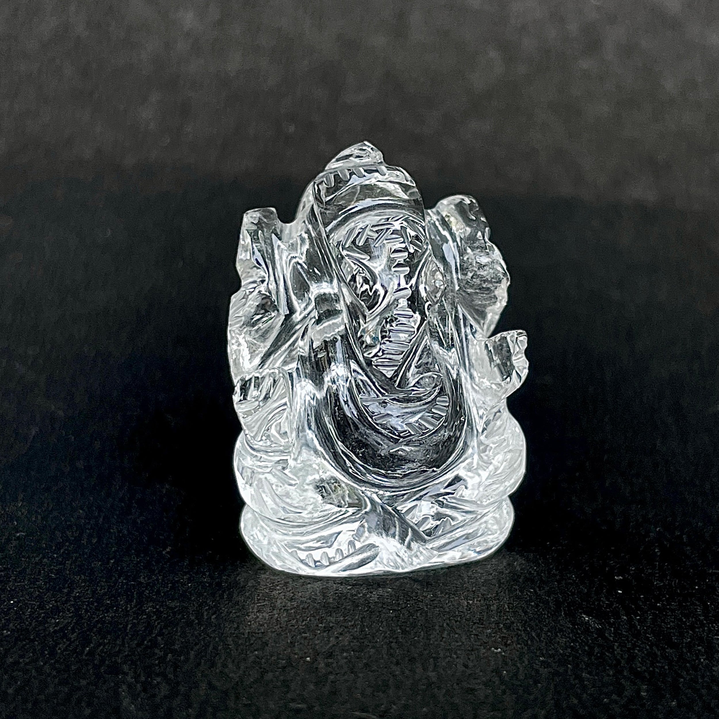 รูปเคารพพระพิฆเนศคริสตัลควอตซ์ 86.5 กะรัต สูง 3 ซม.(CST-MRT-89.)