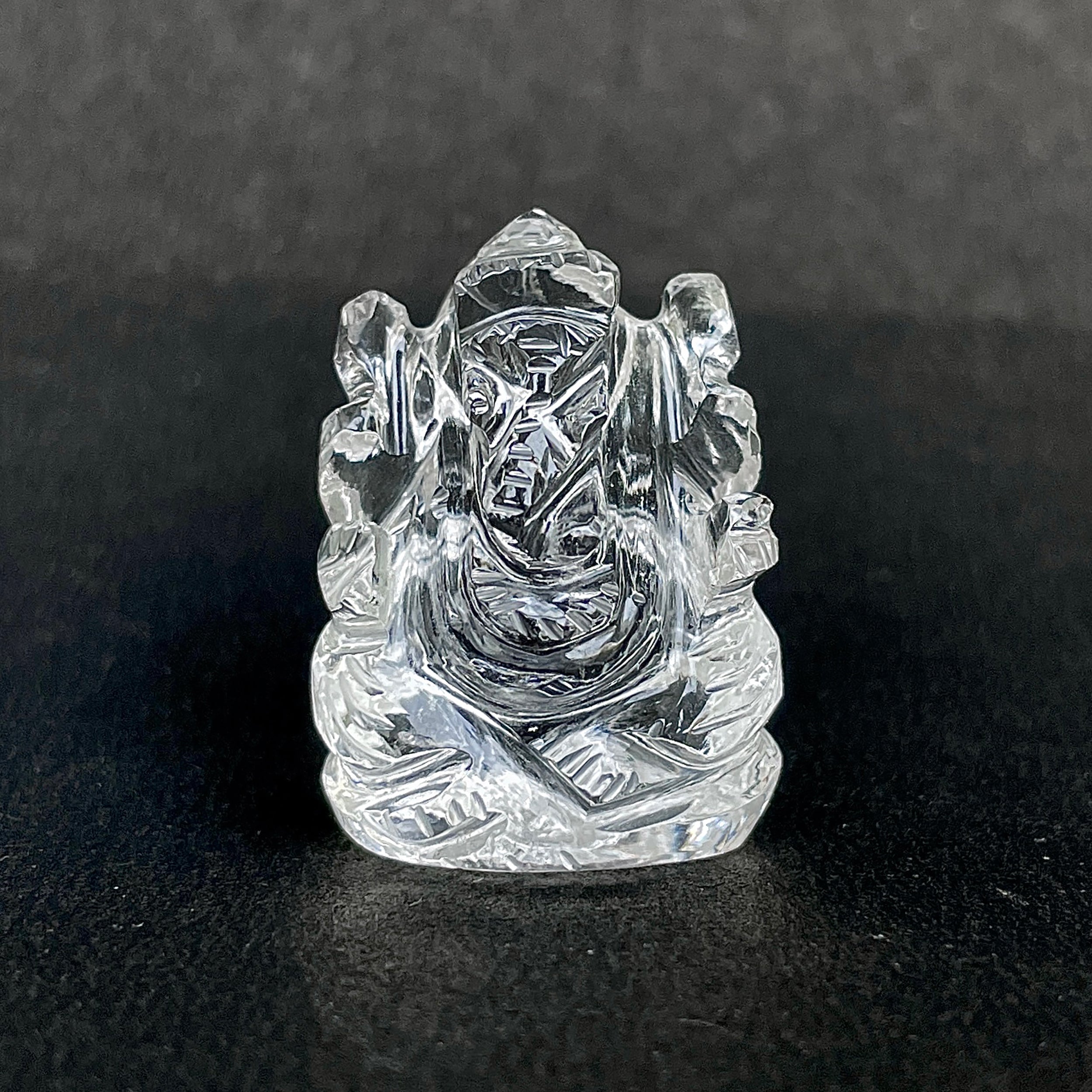 รูปเคารพพระพิฆเนศคริสตัลควอตซ์ 82 กะรัต สูง 3 ซม.(CST-MRT-90.)