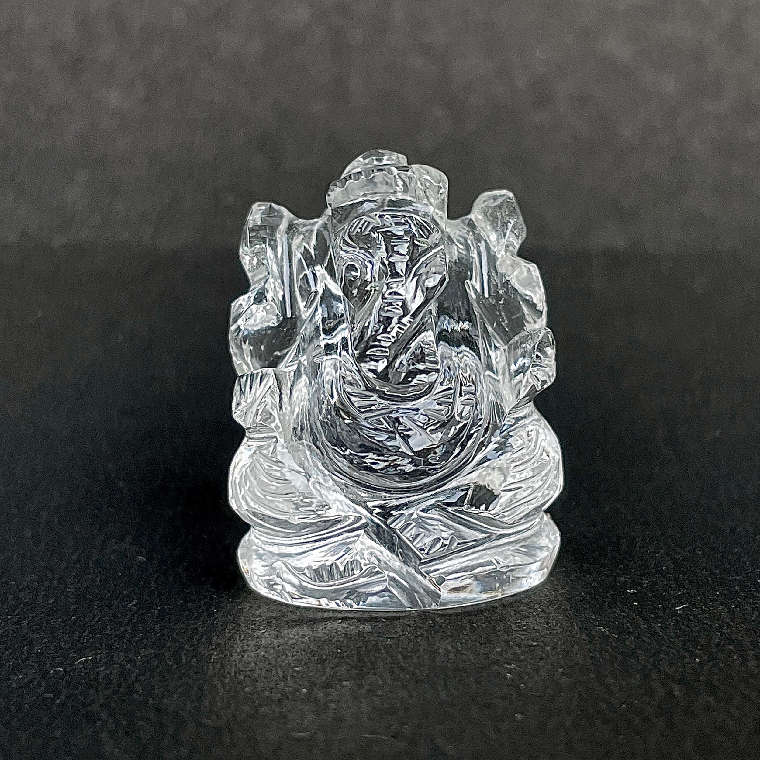 รูปเคารพพระพิฆเนศคริสตัลควอตซ์ 92 กะรัต สูง 3 ซม.(CST-MRT-93.)