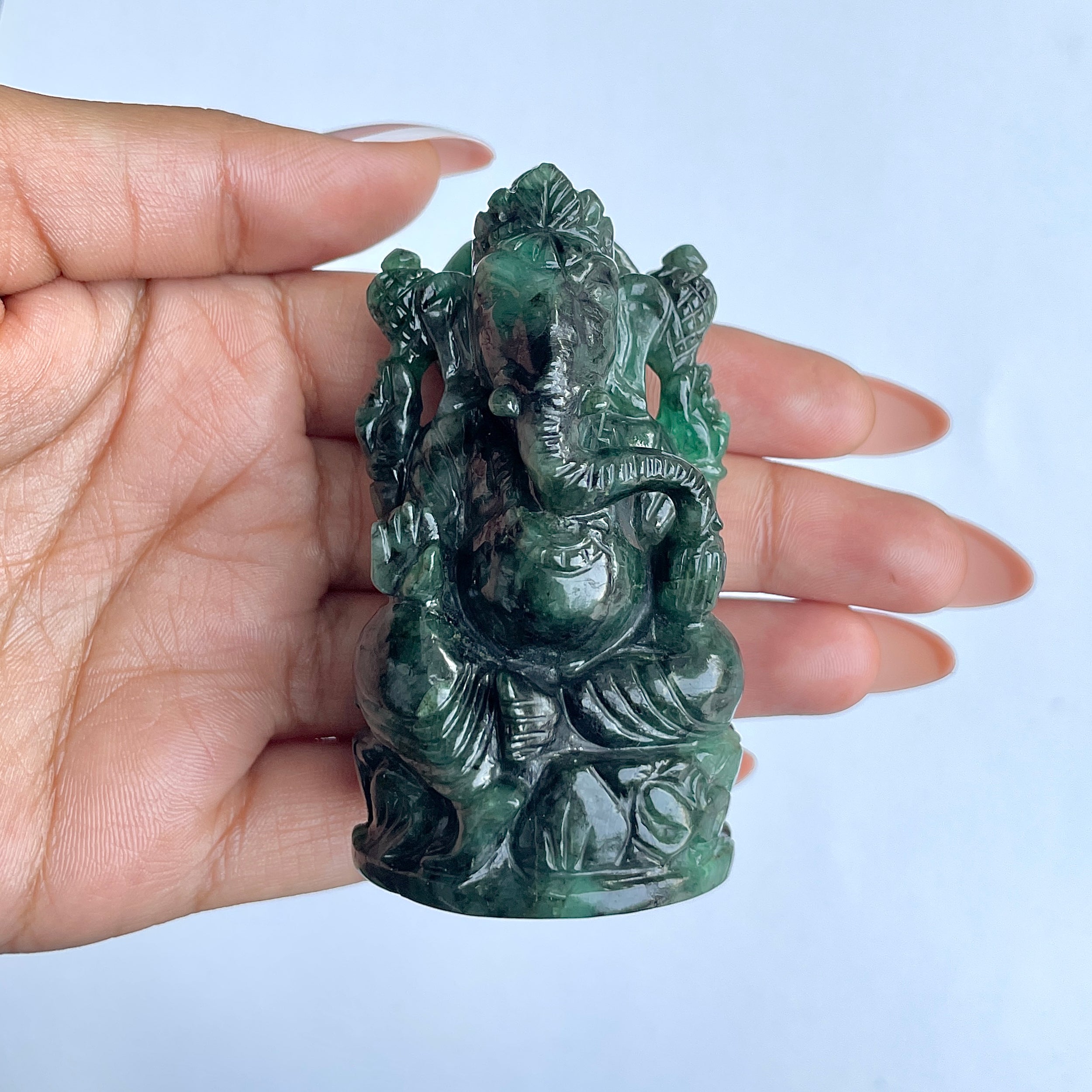 พระพิฆเนศทรงมรกต 730 กะรัต องค์สูง 7.3 ซม.(EMD-MRT-1.)