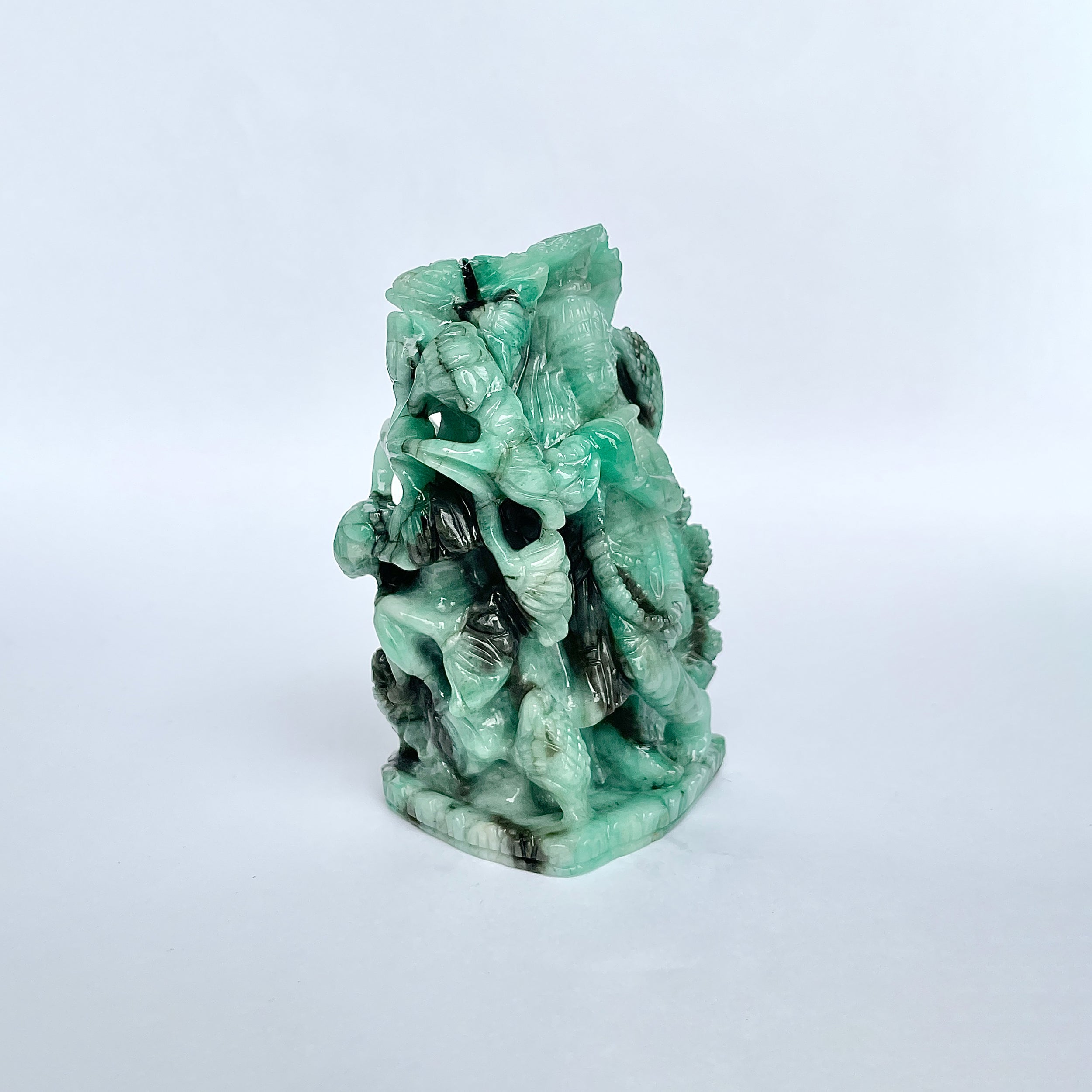 รูปเคารพพระกฤษณะมรกต 1245 กะรัต-(EMD-MRT-2.)