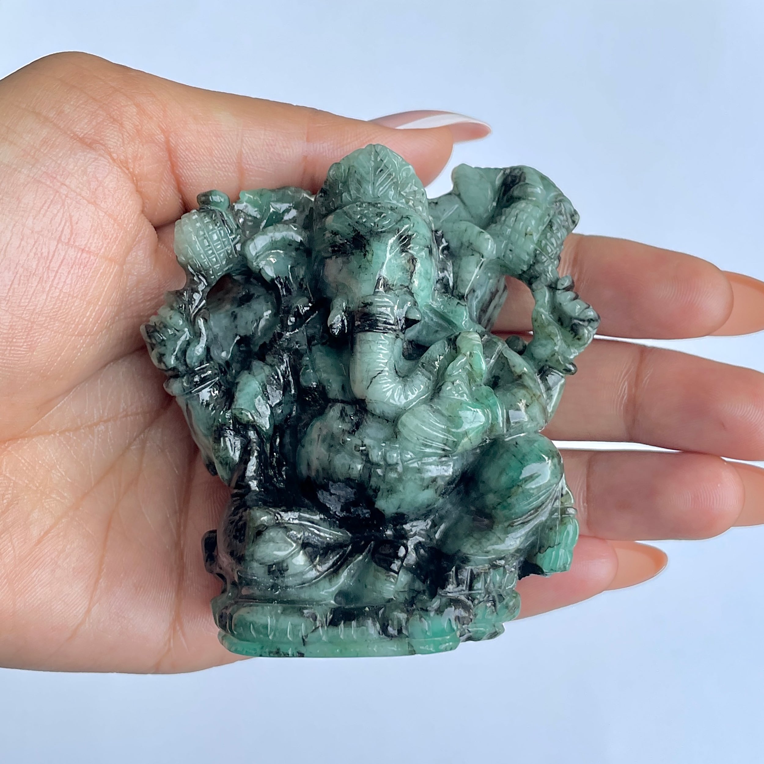 พระพิฆเนศทรงมรกต 905 กะรัต สูง 7.3 ซม.(EMD-MRT-6.)