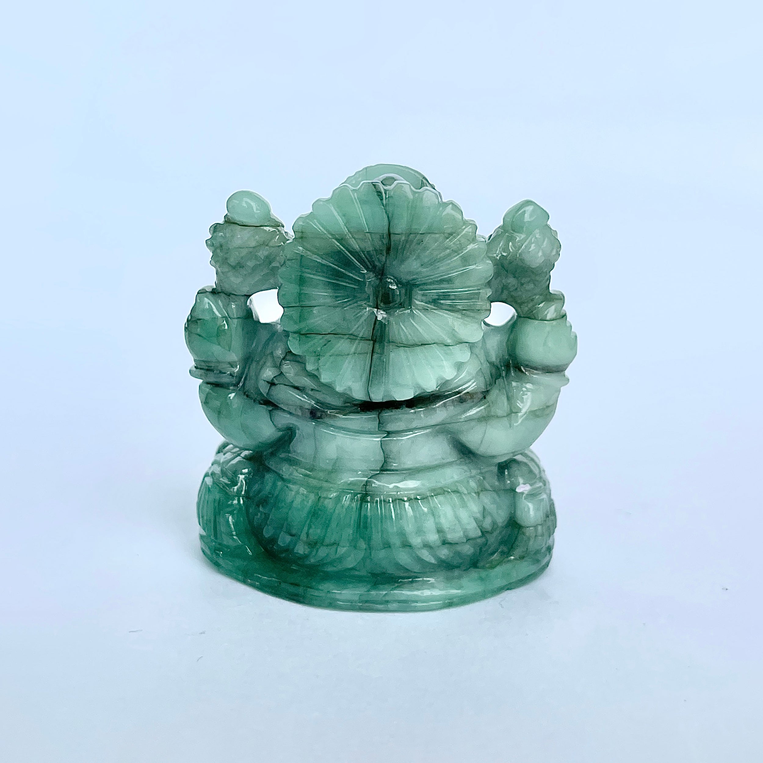 พระพิฆเนศทรงมรกต น้ำหนัก 300 กะรัต สูง 4.1 ซม.(EMD-MRT-8.)