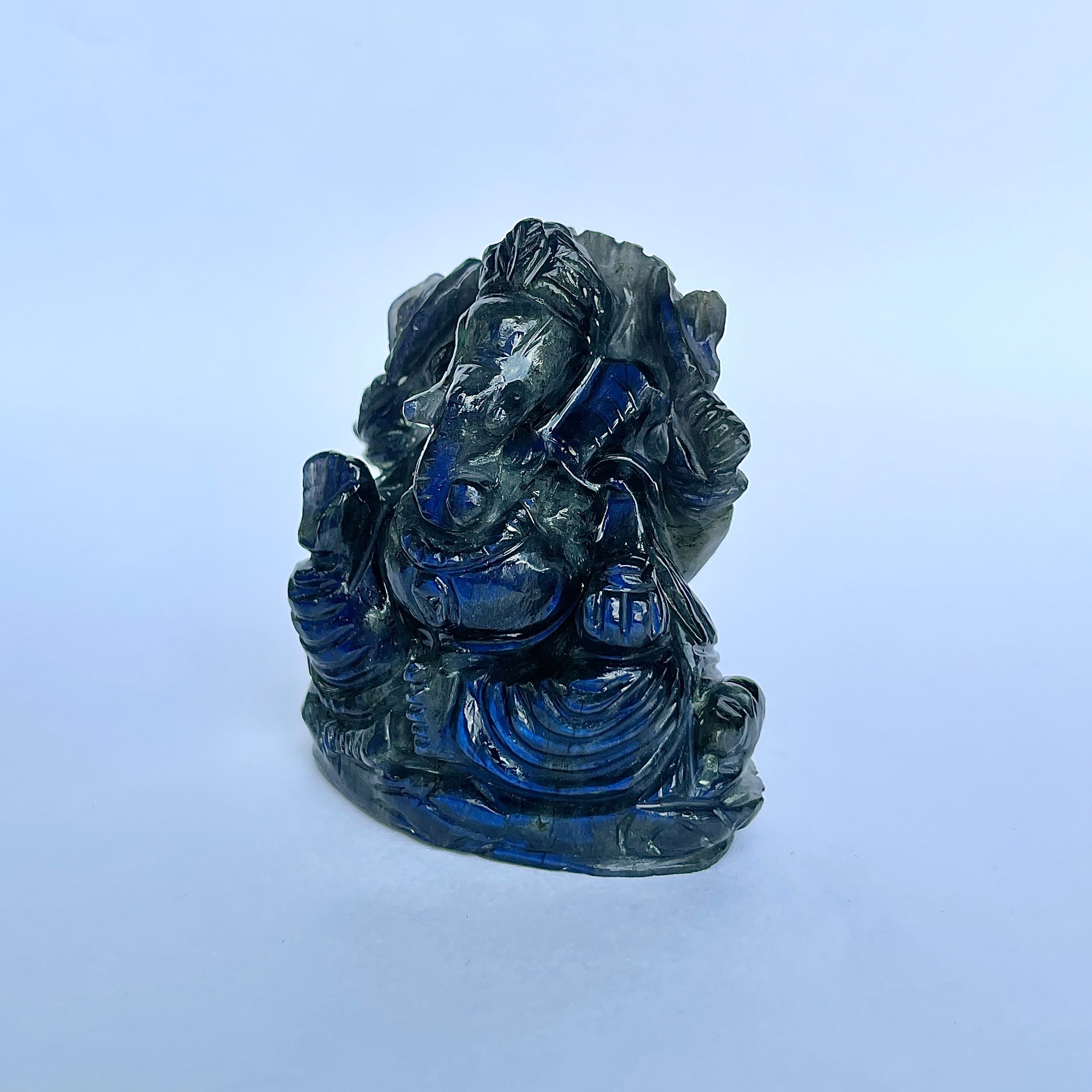 พระพิฆเนศลาบราโดไรต์ รูปเคารพ 650 กะรัต สูง 6 ซม.(LBD-MRT-1.)