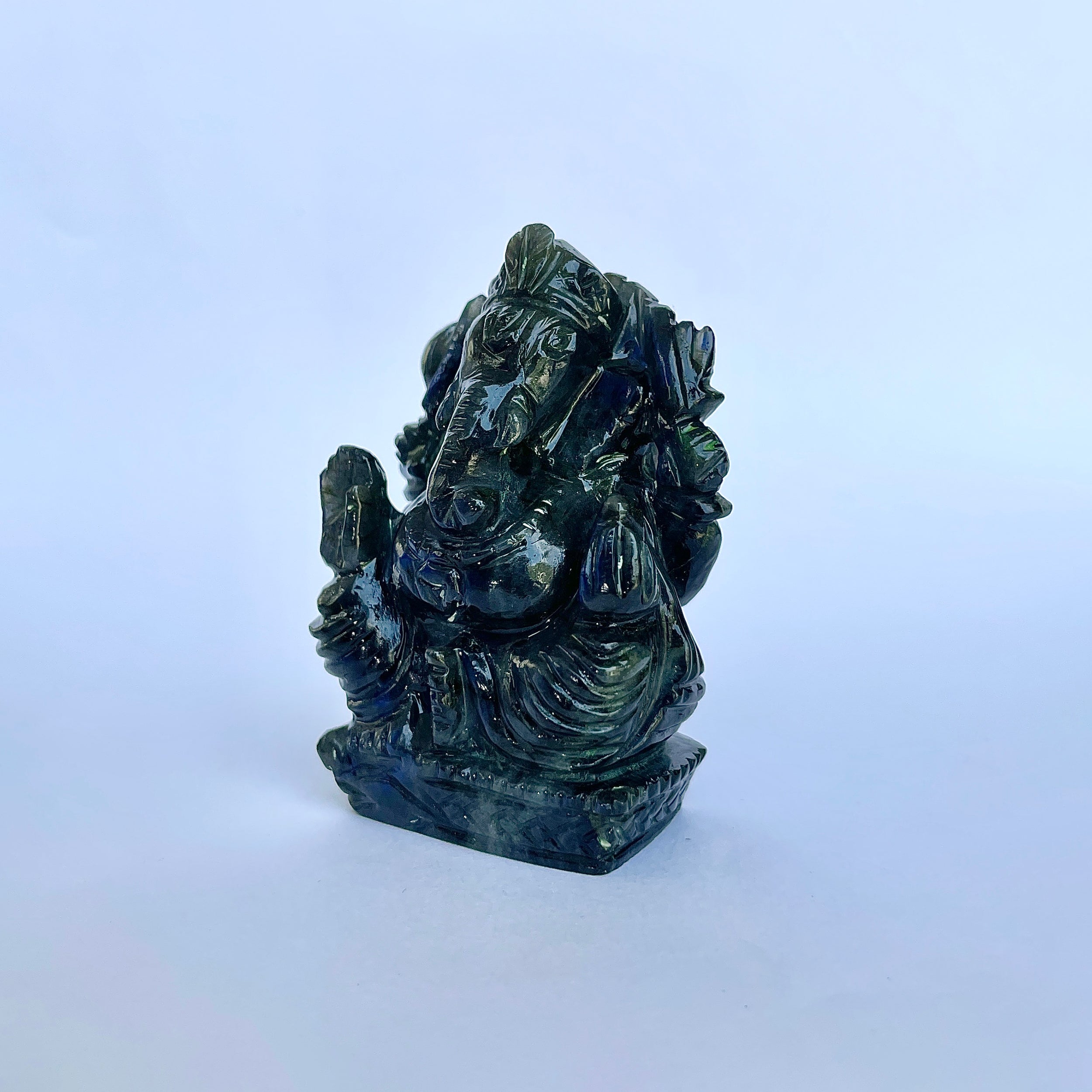 พระพิฆเนศลาบราโดไรต์ รูปเคารพ น้ำหนัก 940 กะรัต สูง-6.5 CM-(LBD-MRT-2.)