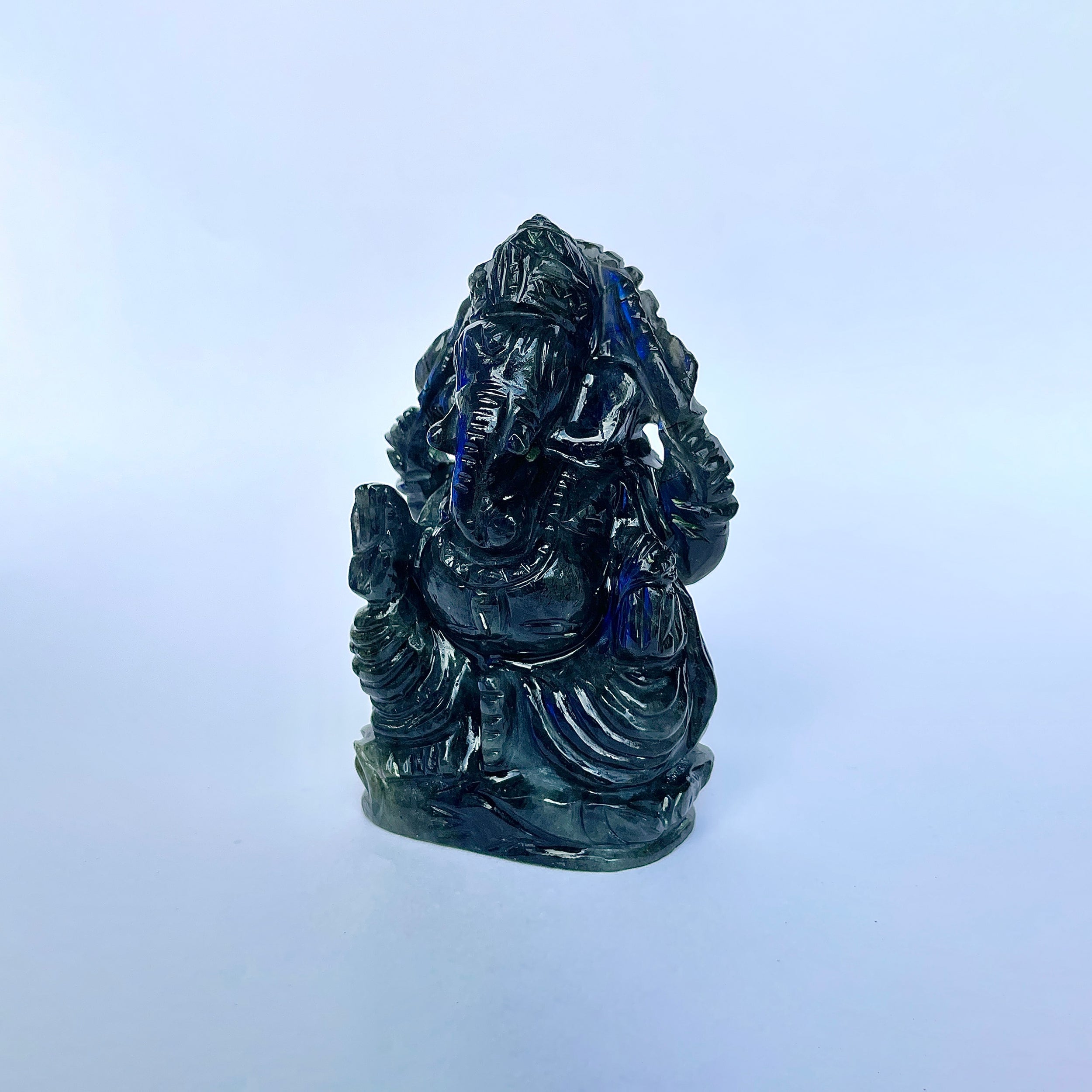 รูปเคารพพระพิฆเนศลาบราโดไรต์ 610 กะรัต สูง 8.3 CM-(LBD-MRT-3.)