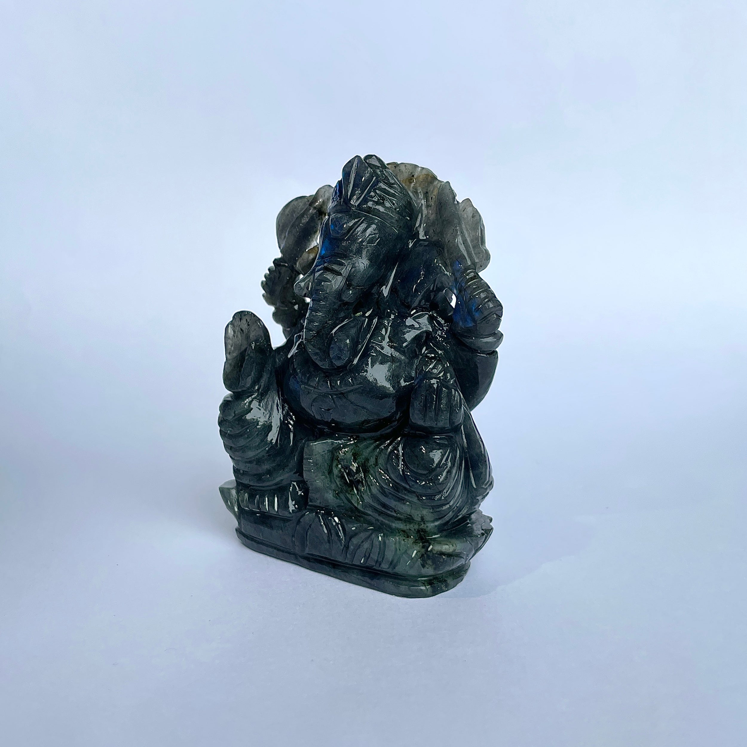 พระพิฆเนศลาบราโดไรต์ 820 กะรัต พระพิฆเนศสูง 7.8 ซม.(LBD-MRT-6.)