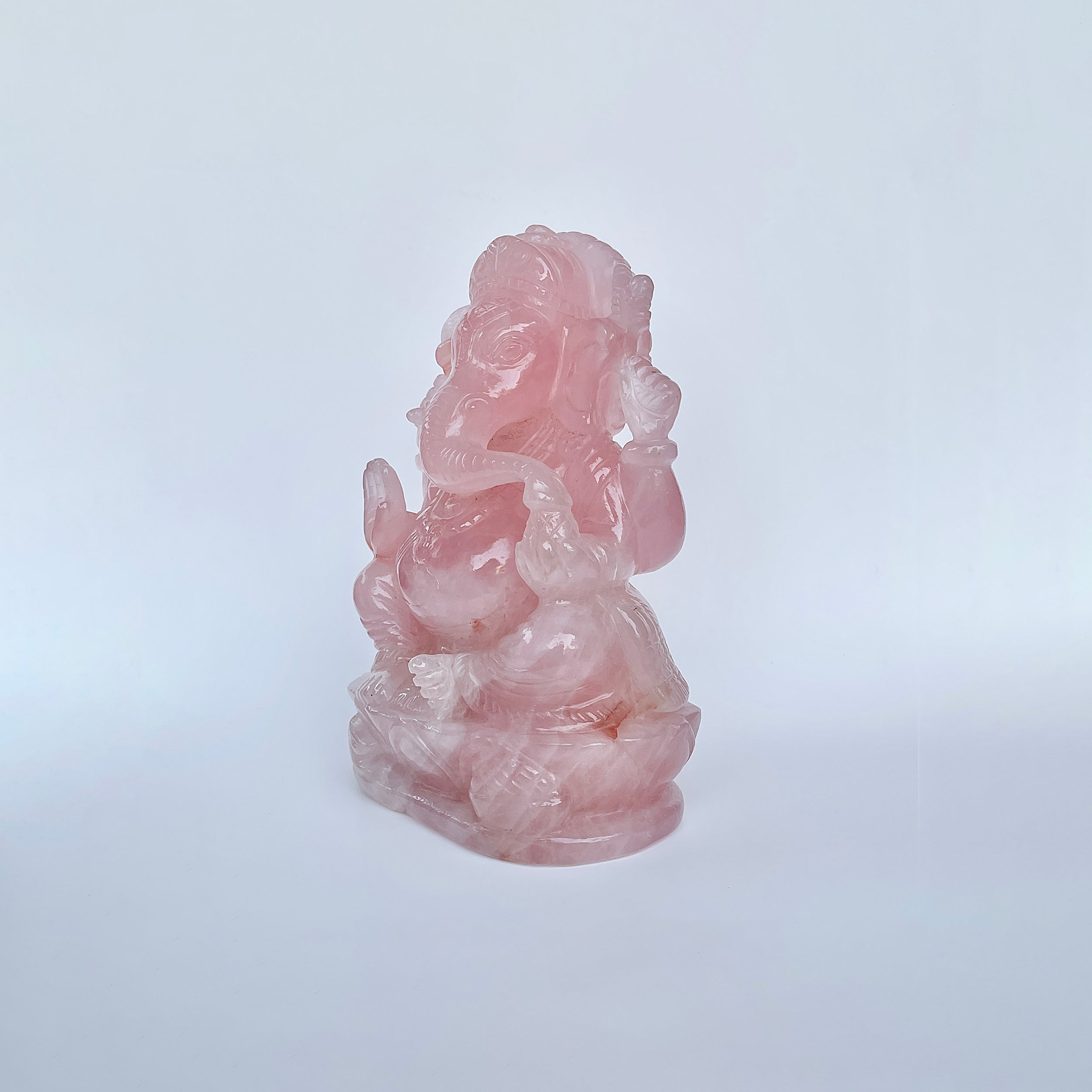 รูปเคารพพระพิฆเนศหินโรสควอตซ์ 10610 กะรัต ความสูง :-17.7 CM-(RSQ-MRT-20.)