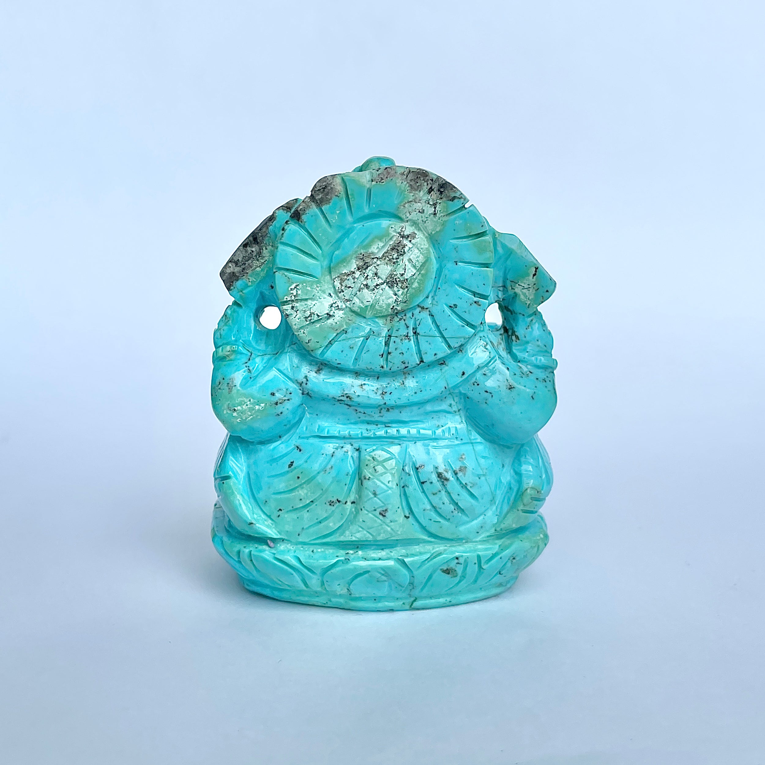 พระพิฆเนศทรงเครื่องสีฟ้าเทอร์ควอยซ์ 945 กะรัต สูง-7 CM-(TRQ-MRT-2.)