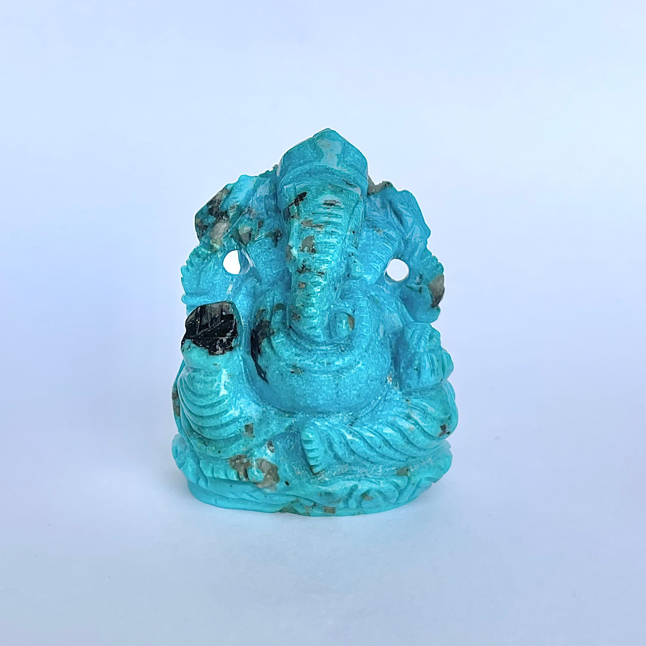 พระพิฆเนศองค์ใหญ่ สีฟ้า เทอร์ควอยซ์ น้ำหนัก 520 กะรัต สูง 6.1 ซม.(TRQ-MRT-8.)